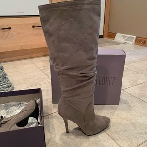 Jennifer Lopez grey high heeled slouchy boot